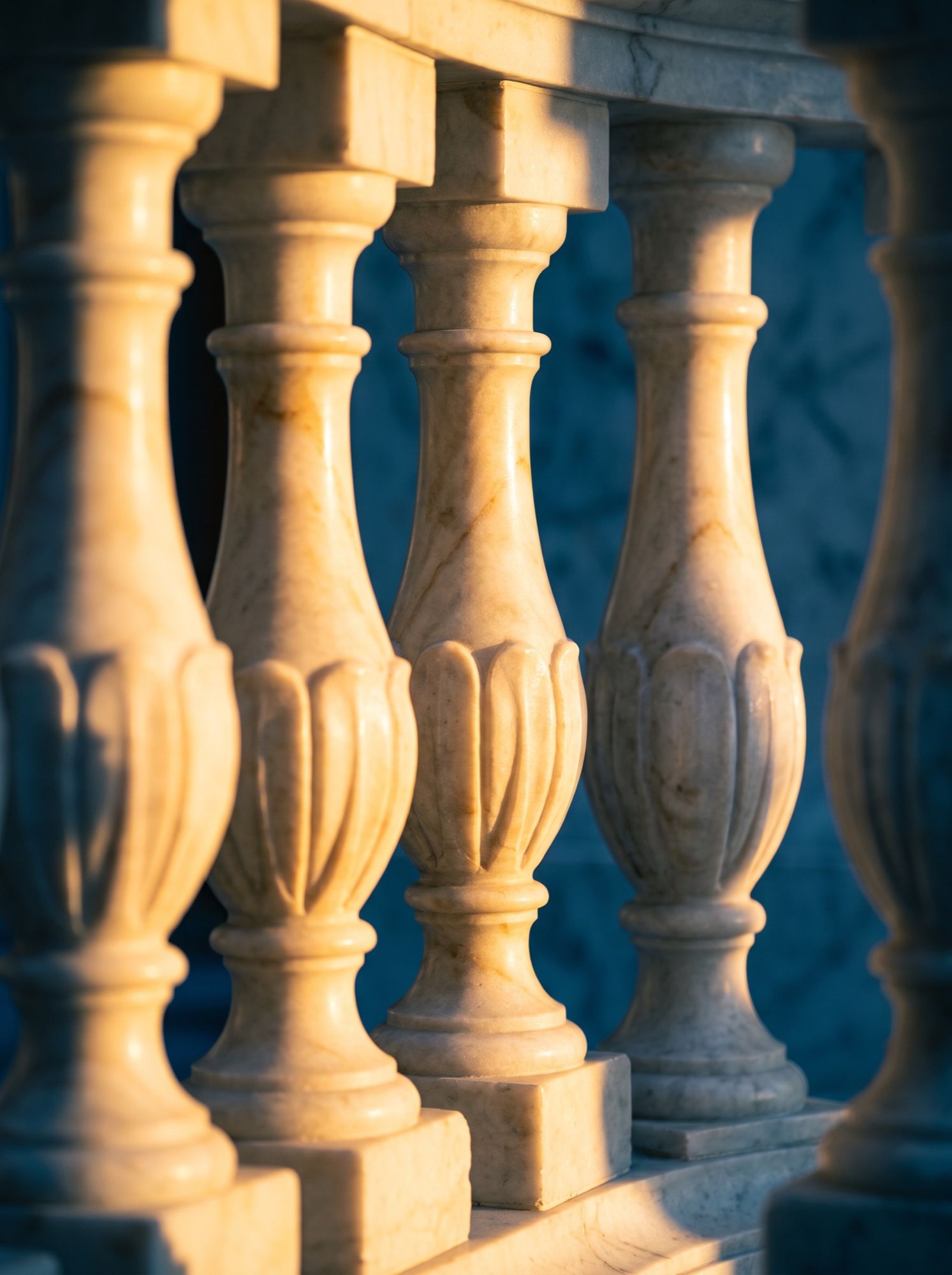 Balustrade de marbre dans la lumière